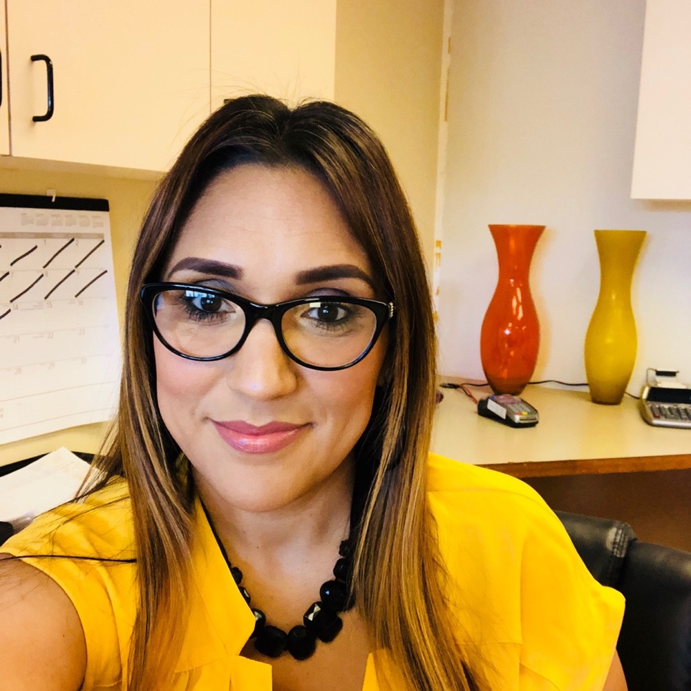 Meet your Posher, Carmen
